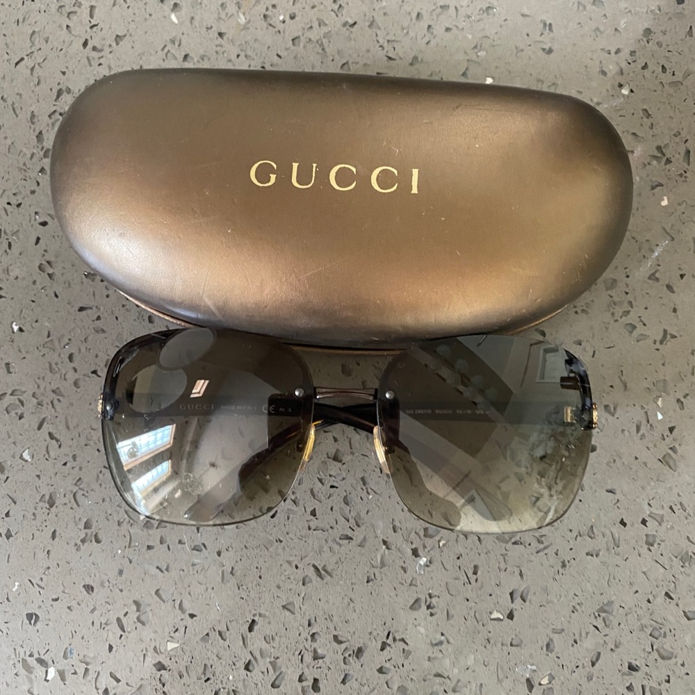 Gucci sunglasses
